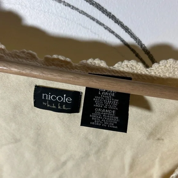 Nicole by Nicole Miller Crocheted Cropped Short Sleeve Sweater w/Tie, Size Lar - Picture 2 of 7